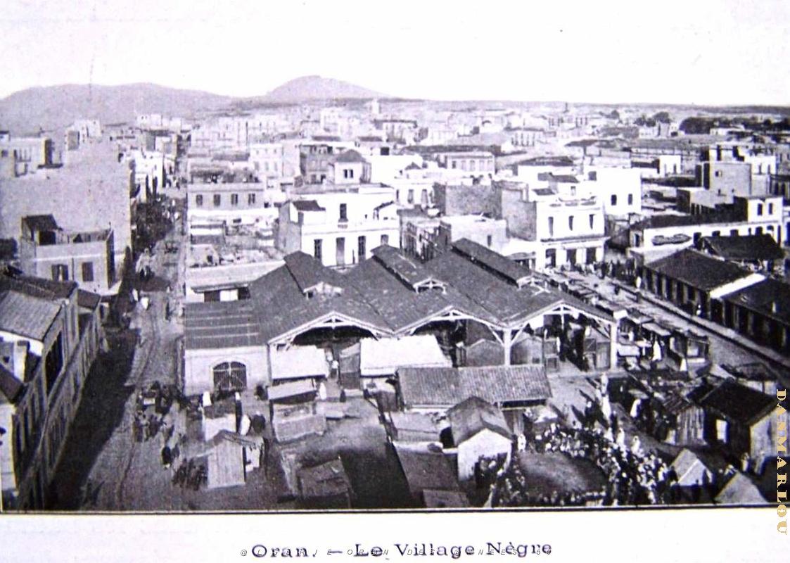 CA a- 112- Village negre.JPG